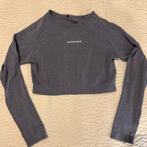Alphalete Women's Slate Blue Long Sleeve Crop Top